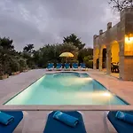 Dar Is-sultan Villa *